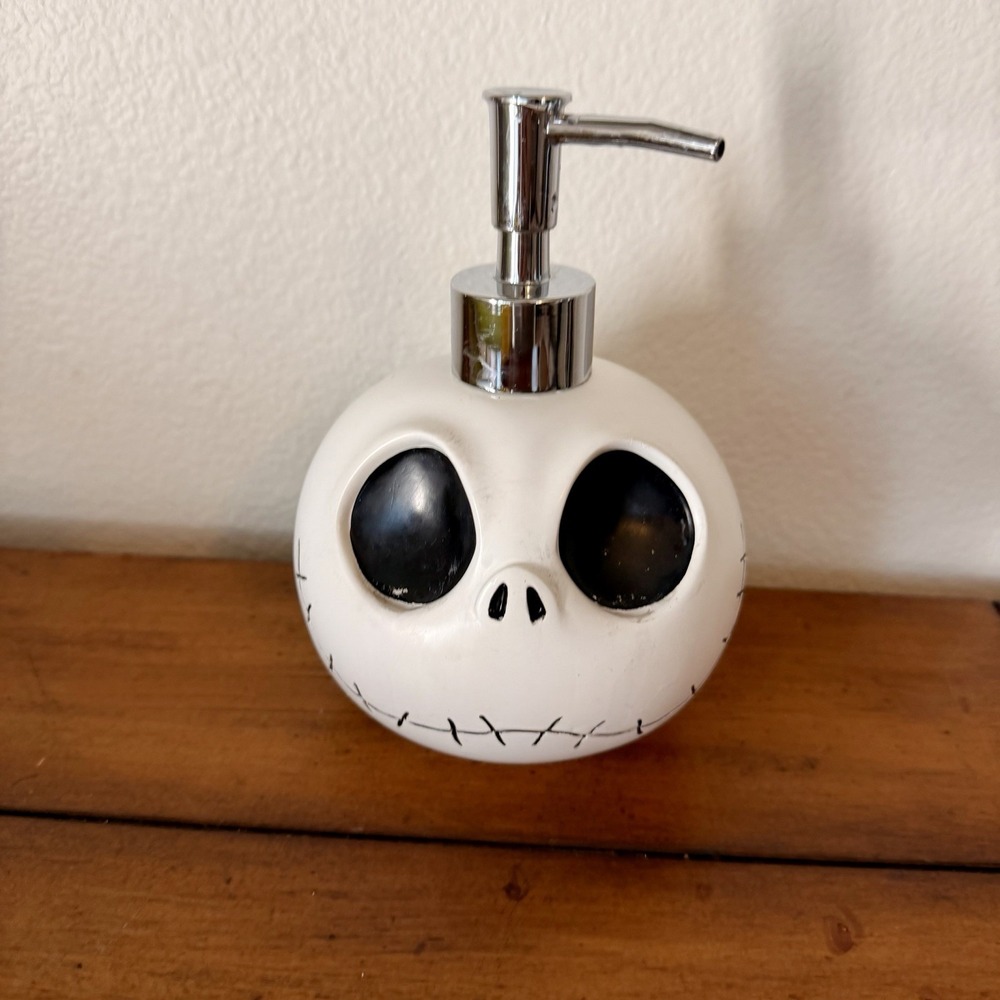 Disney NIGHTMARE BEFORE CHRISTMAS JACK HEAD Soap Pump Halloween